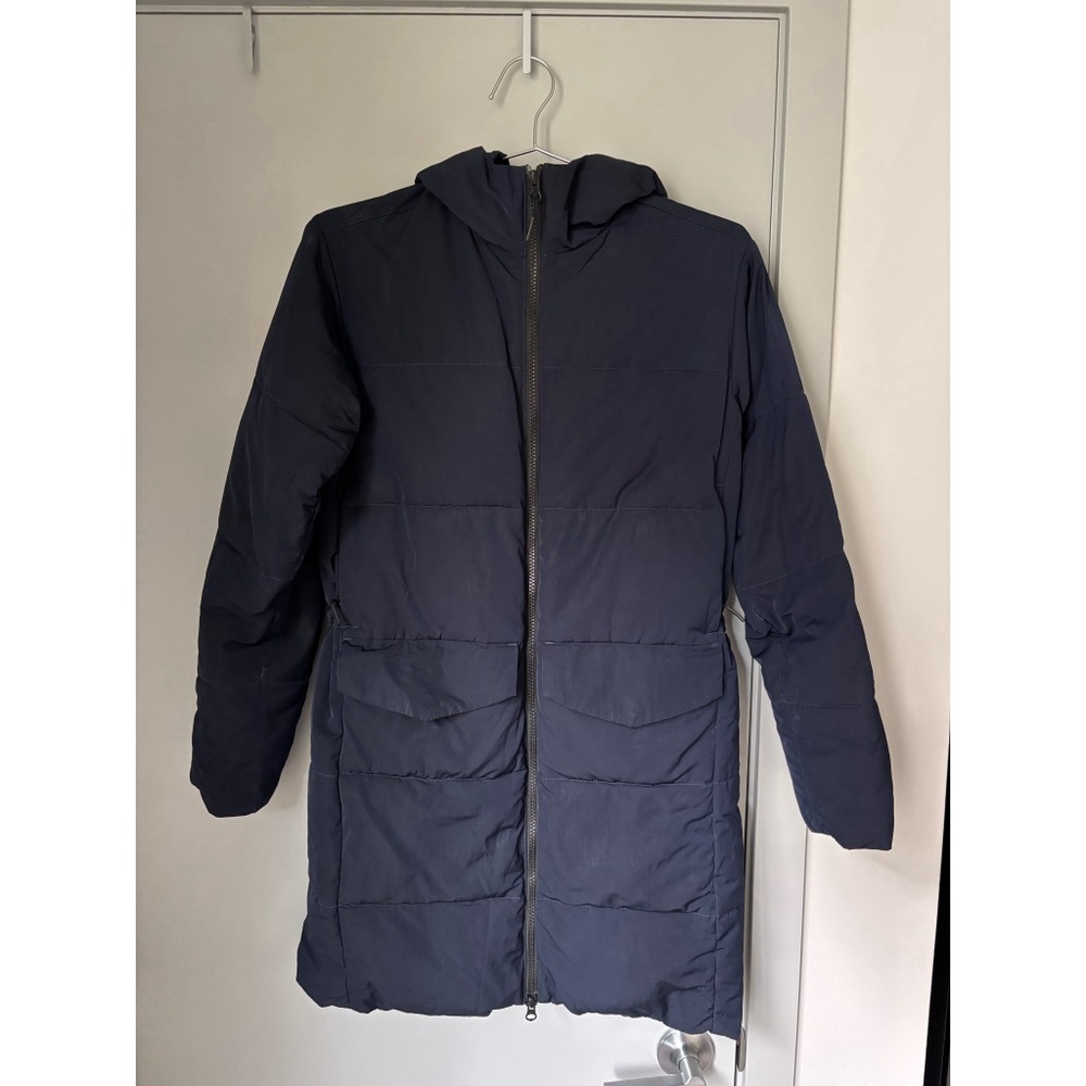 Everlane Women's Navy Long Puffer Jacket
